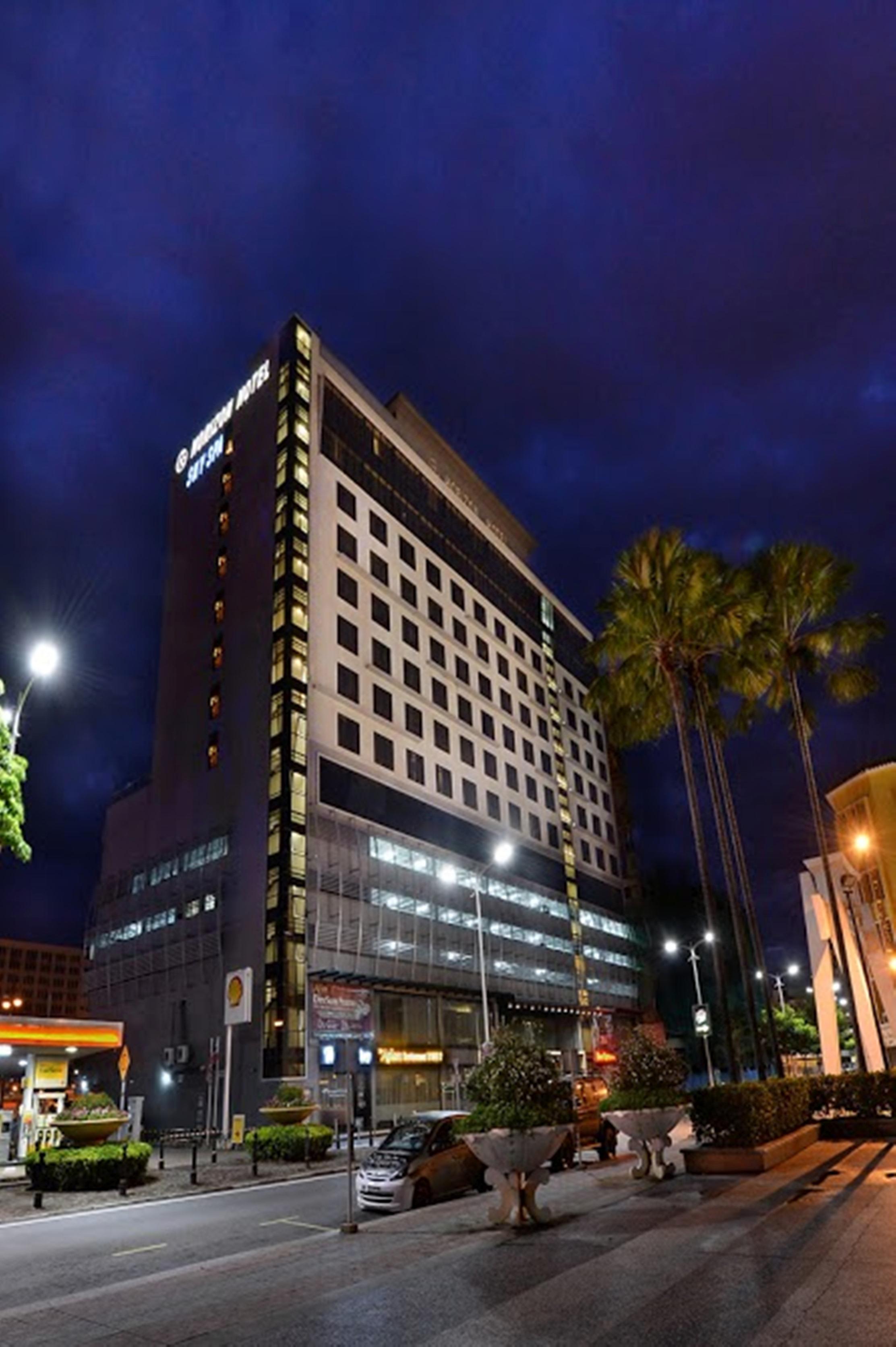 ホライズン ホテル コタキナバル エクステリア 写真